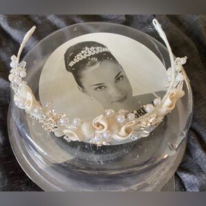 Elegant Cream Floral Tiara